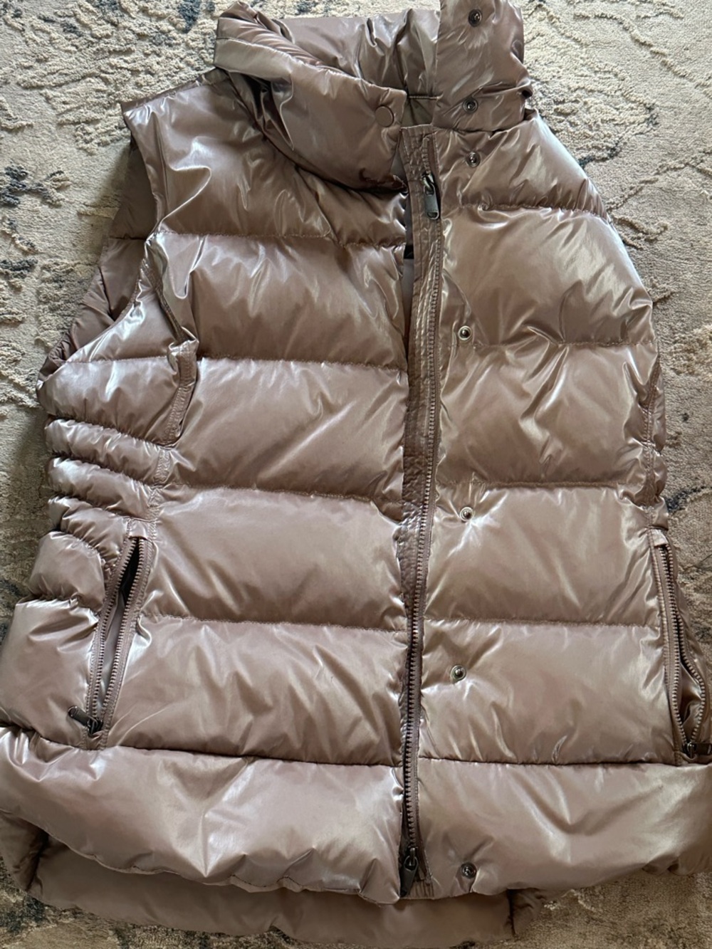 Athleta Downtown Quilted Puffer Vest in Brown Taupe/Champagne